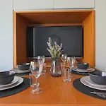 Phaedrus Living Seaside Luxury Flat Athina 123